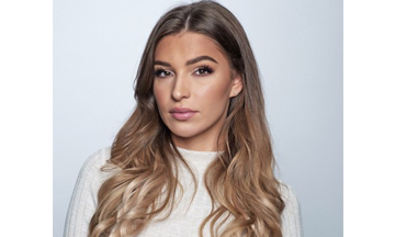 OnTheBox Talent signs Love Island's Zara McDermott